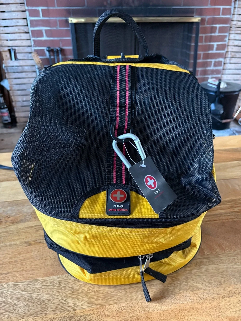 NWT Swiss Edition Yellow & Black Men's Backpack